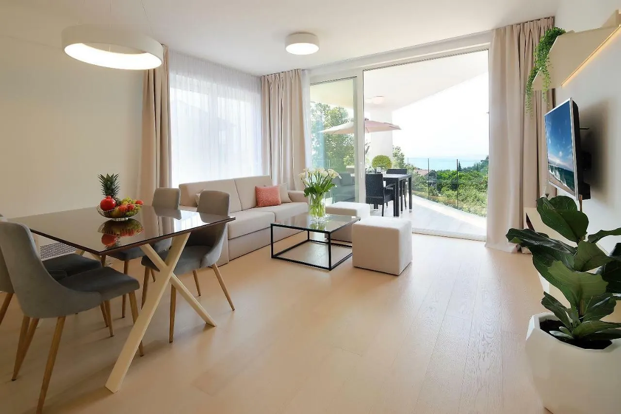 Modern Apartment Near The Sea Icici